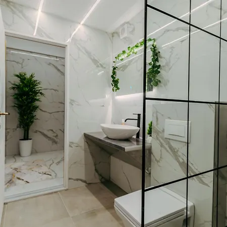 Tatil Evi Panorama House Sarajevo- Jacuzzi, Bazen & Pogled Na Grad 2 *